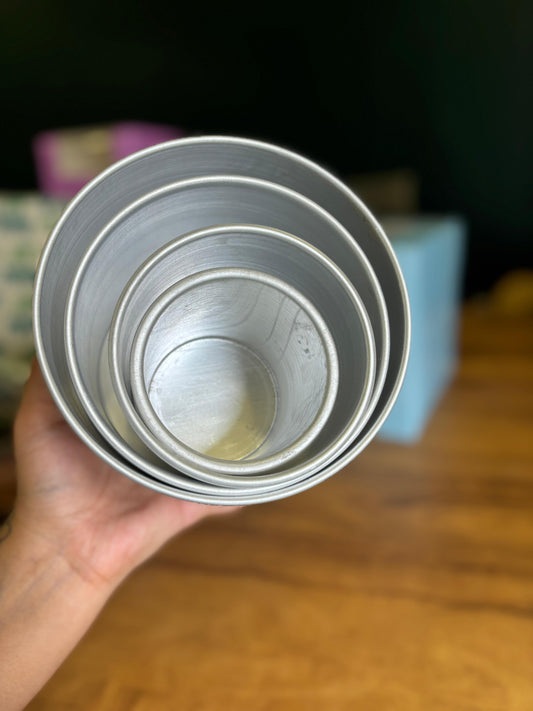 Aluminium Round Cake Tins | Baking Pans for Cakes & Desserts