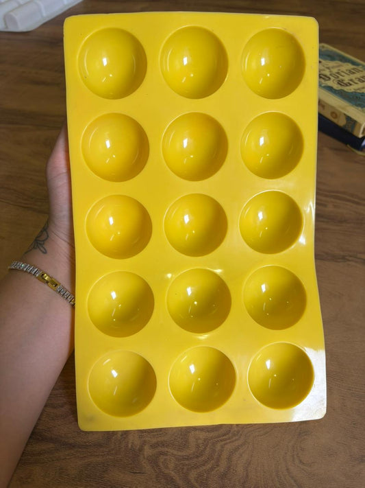 Silicone Cocoa Bomb Mould – 15 Cavity Half Sphere Mould