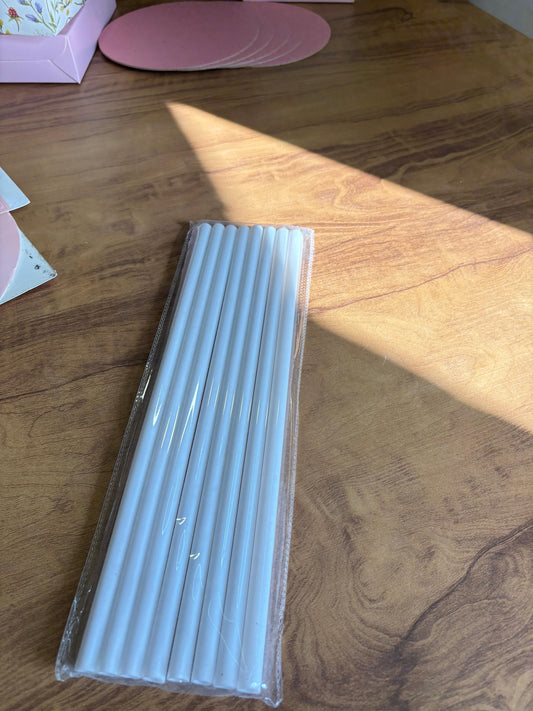 Plastic Cake Dowels Pack of 8