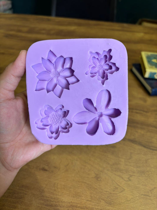 Assorted Flower Silicone Fondant Mould